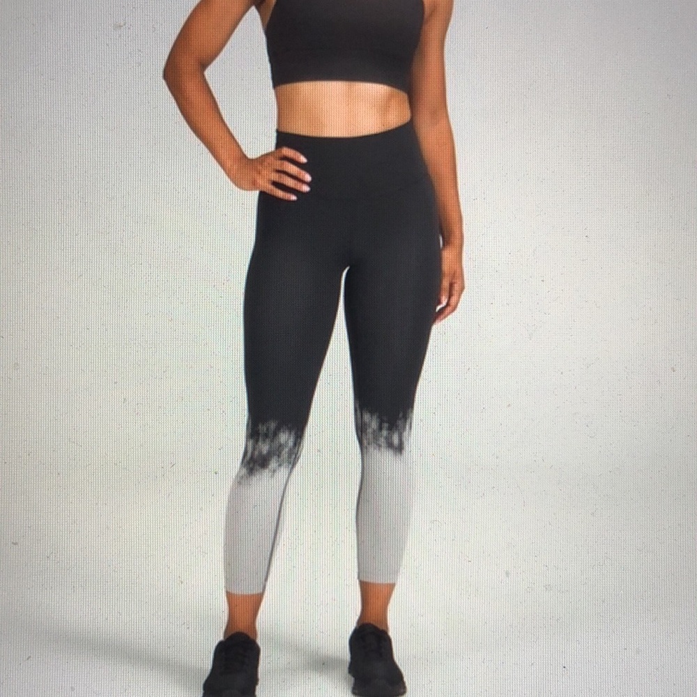 Lululemon wunder train 25 inch